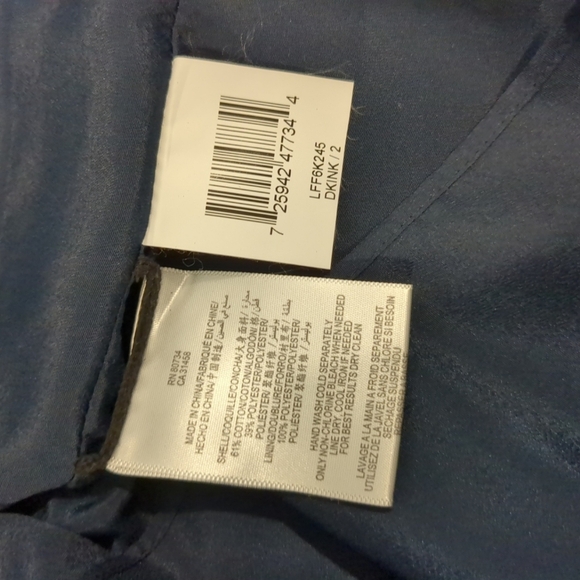 BCBG Maxazria Navy Blue Layered Mini  Strapless Dress , Size 02 - Picture 8 of 8